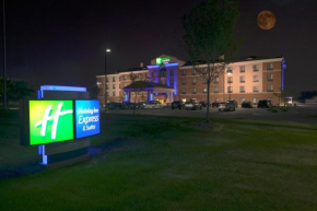 Holiday Inn Express and Suites Detroit North-Troy, an IHG Hotel